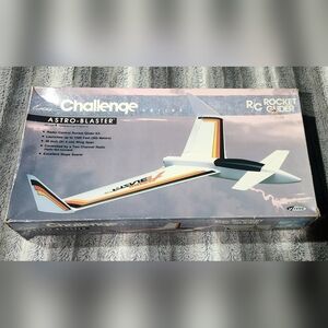Estes Challenge Series R/C Rocket Glider Astro-Blaster #2073